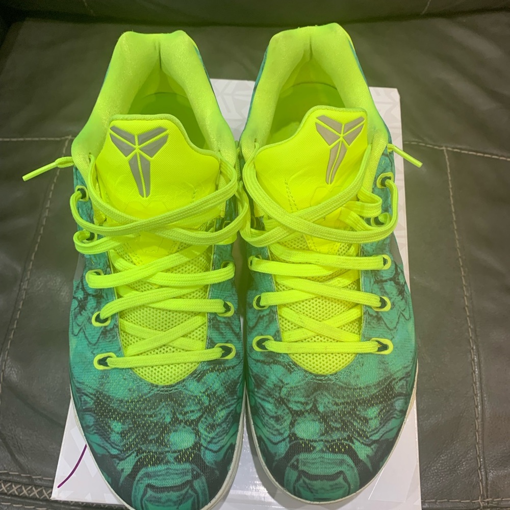 Kobe 9 Easter - image 4